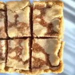 Cinnamon Roll Shortbread Bars